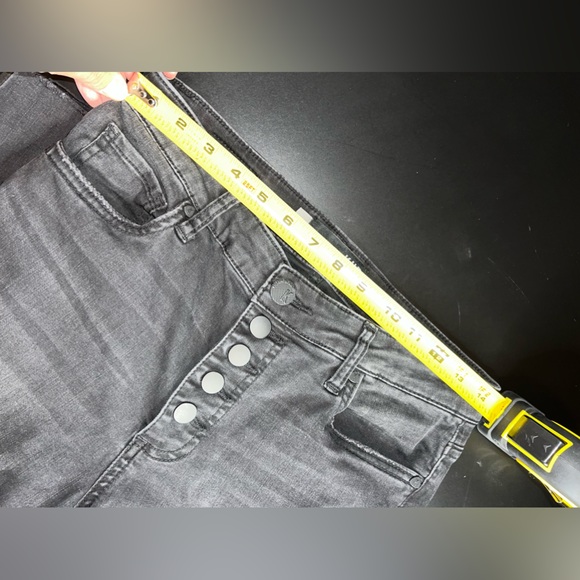 Kut From The Kloth Donna High Rise Ankle Skinny Raw Hem Skinny Jean Size 4 EUC - Picture 8 of 10